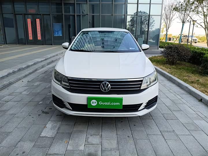 Фото 3 - Volkswagen Lavida