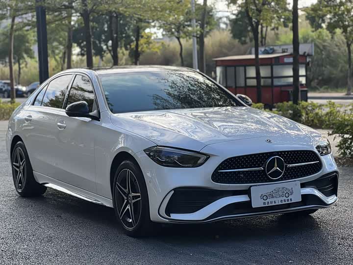 Фото 3 - Mercedes-Benz C-Class