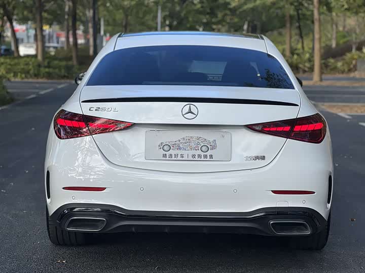 Фото 8 - Mercedes-Benz C-Class