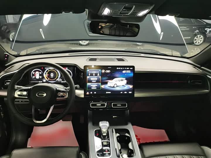 Фото 10 - GAC Trumpchi GS8