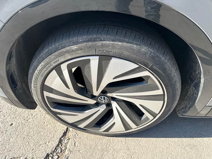 Фото 10 - Volkswagen ID.4 Crozz