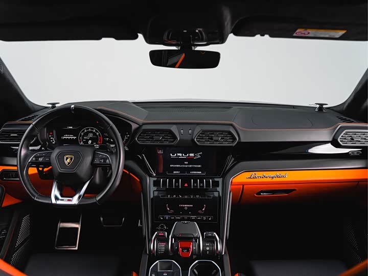 Фото 20 - Lamborghini Urus