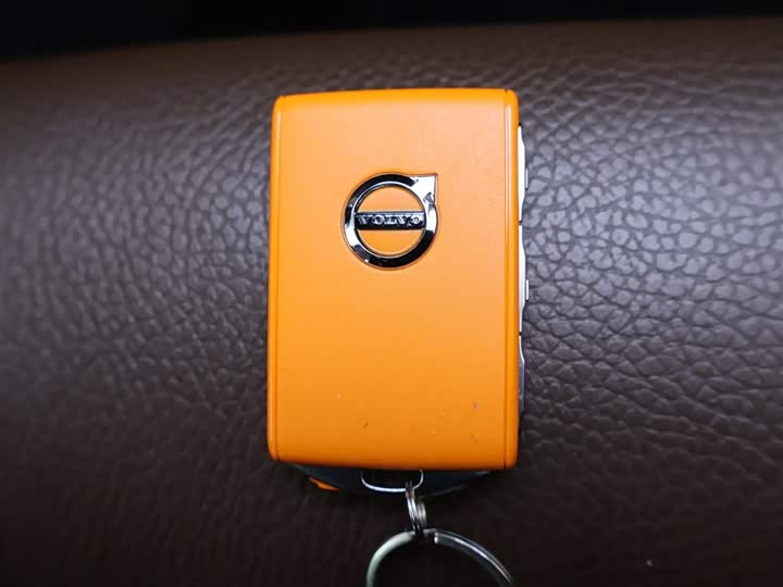 Фото 27 - Volvo XC90