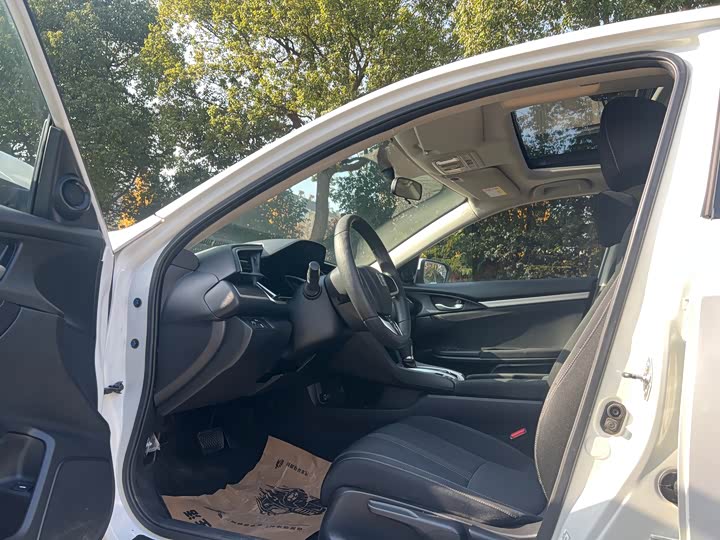 Фото 5 - Honda Civic