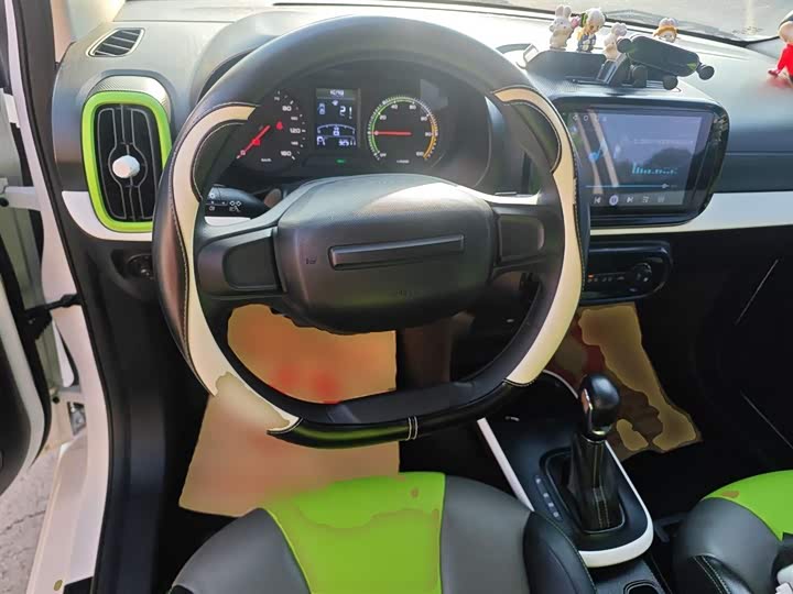 Фото 11 - Roewe Clever