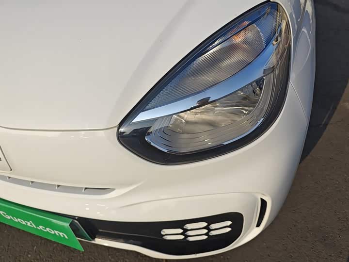 Фото 24 - Roewe Clever