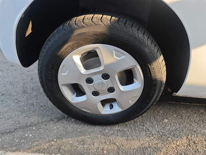 Фото 26 - Roewe Clever