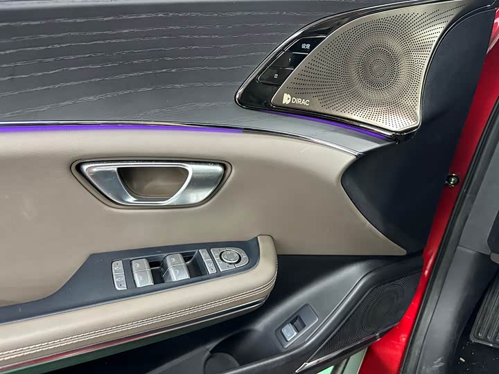 Фото 20 - BYD Han