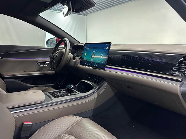 Фото 23 - BYD Han