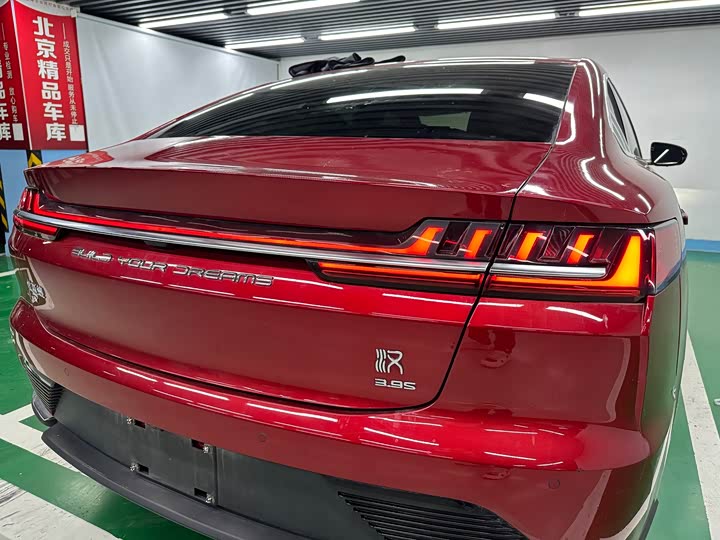 Фото 25 - BYD Han