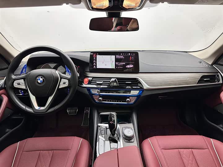 Фото 10 - BMW 5 Series