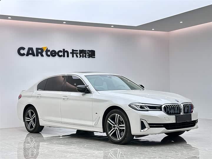 Фото 6 - BMW 5 Series