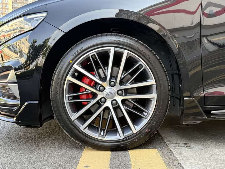 Фото 10 - Geely Preface