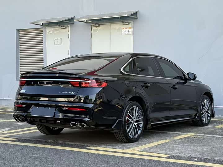 Фото 5 - Geely Preface