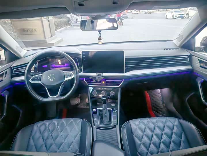 Фото 8 - Volkswagen Sagitar L