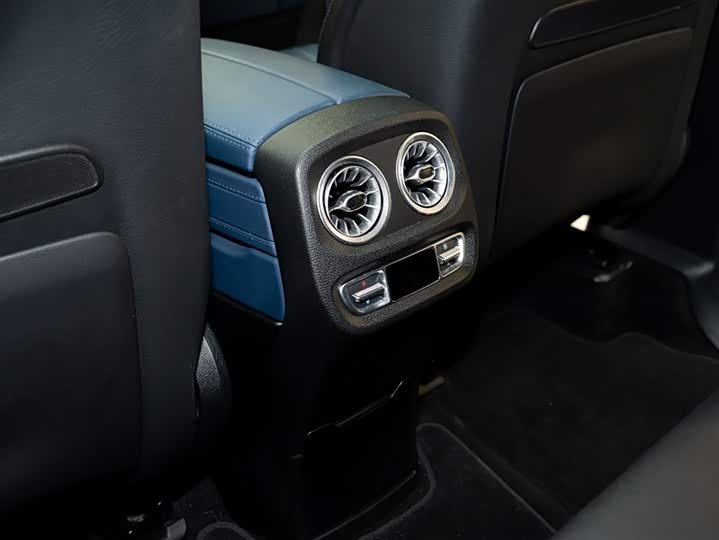 Фото 16 - Mercedes-Benz G-Class AMG