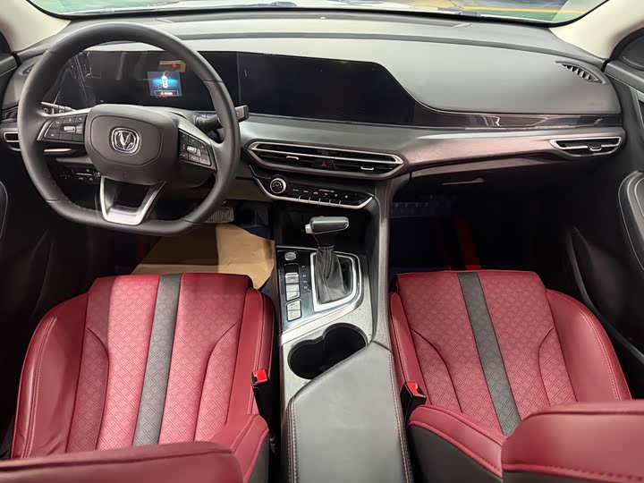 Фото 8 - Changan Eado Plus