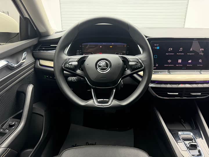 Фото 13 - Skoda Octavia Pro