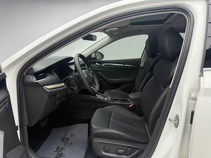 Фото 7 - Skoda Octavia Pro