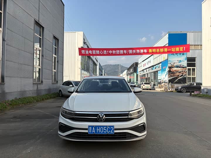 Фото 2 - Volkswagen Bora