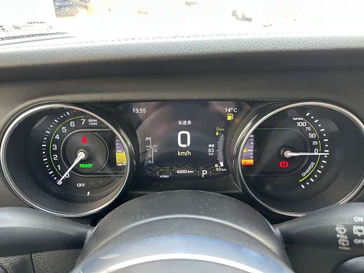 Фото 14 - Jeep Wrangler Hybrid