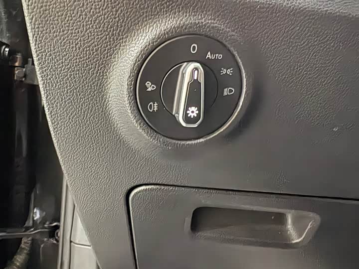 Фото 10 - Volkswagen Tayron