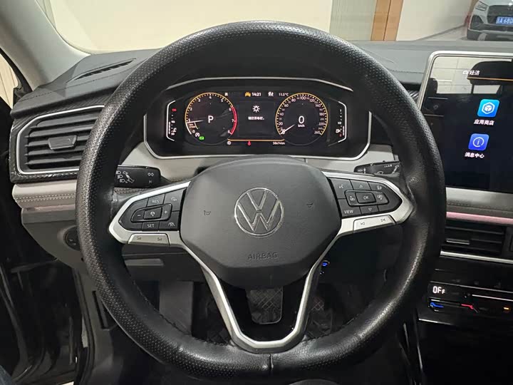 Фото 11 - Volkswagen Tayron