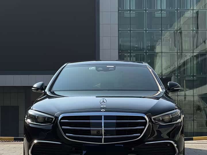 Фото 4 - Mercedes-Benz S-Class
