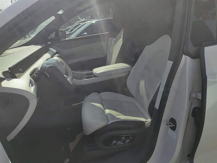 Фото 8 - IM motors LS7