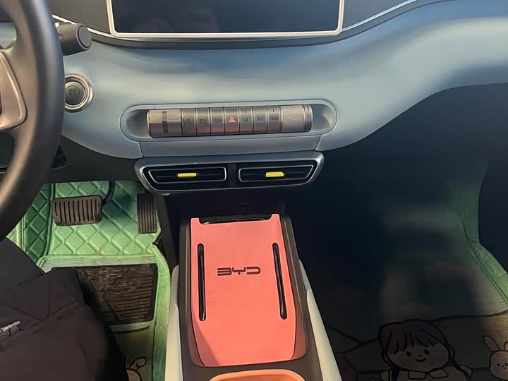 Фото 13 - BYD Seagull