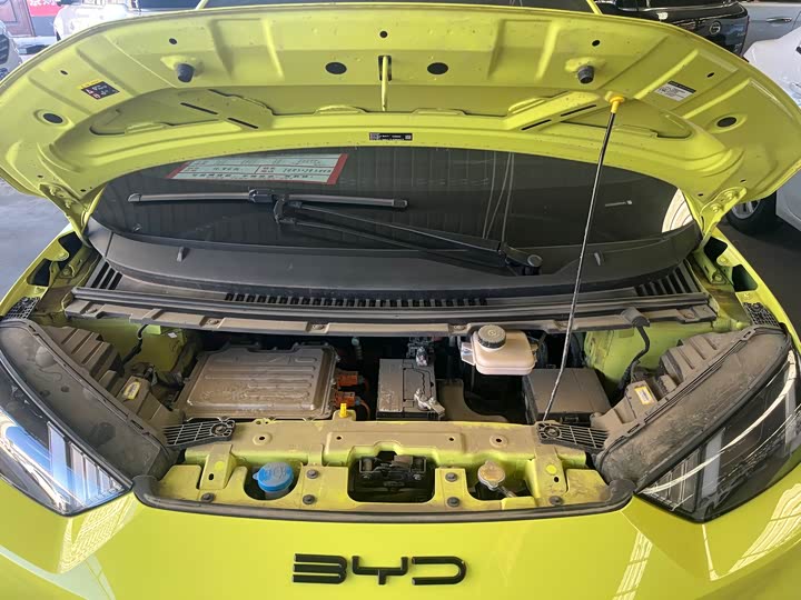 Фото 14 - BYD Seagull