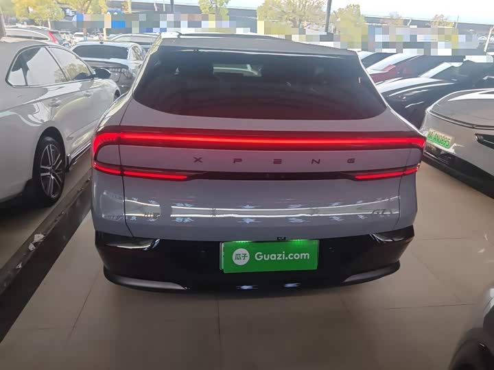 Фото 6 - XPeng G7