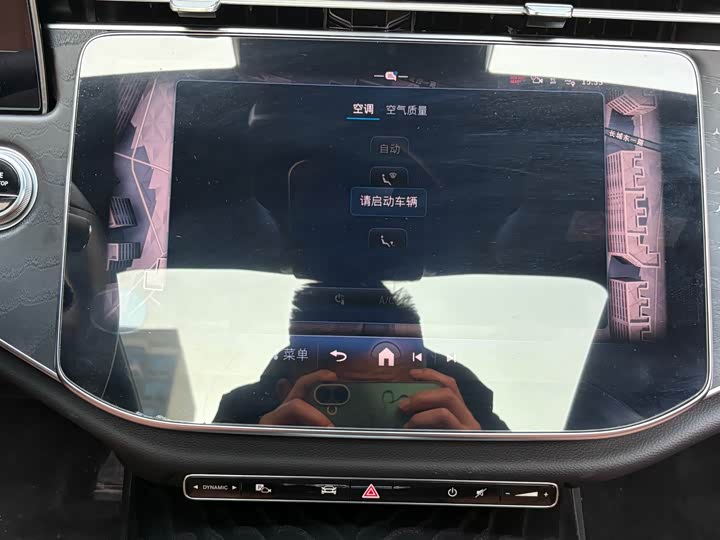 Фото 18 - Mercedes-Benz E-Class