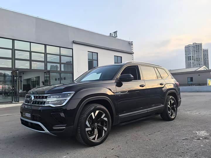 Фото 1 - Volkswagen Teramont Pro