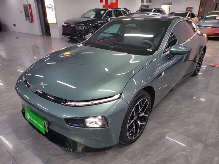Фото 2 - XPeng P7