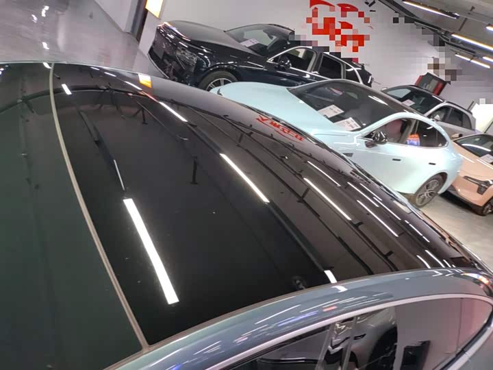 Фото 27 - XPeng P7