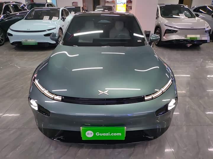 Фото 3 - XPeng P7