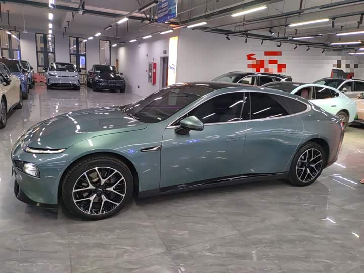 Фото 5 - XPeng P7