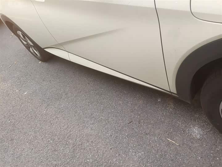 Фото 21 - BYD Dolphin