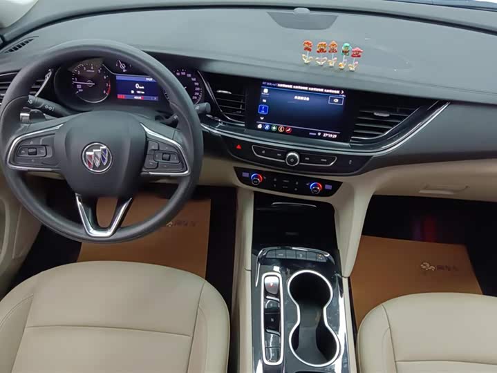 Фото 12 - Buick Regal