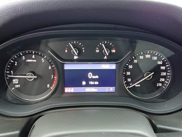 Фото 14 - Buick Regal