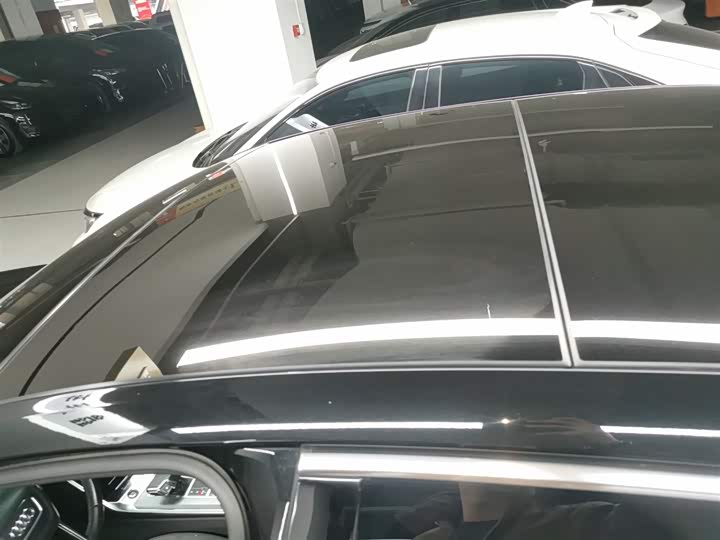 Фото 27 - Audi A6L