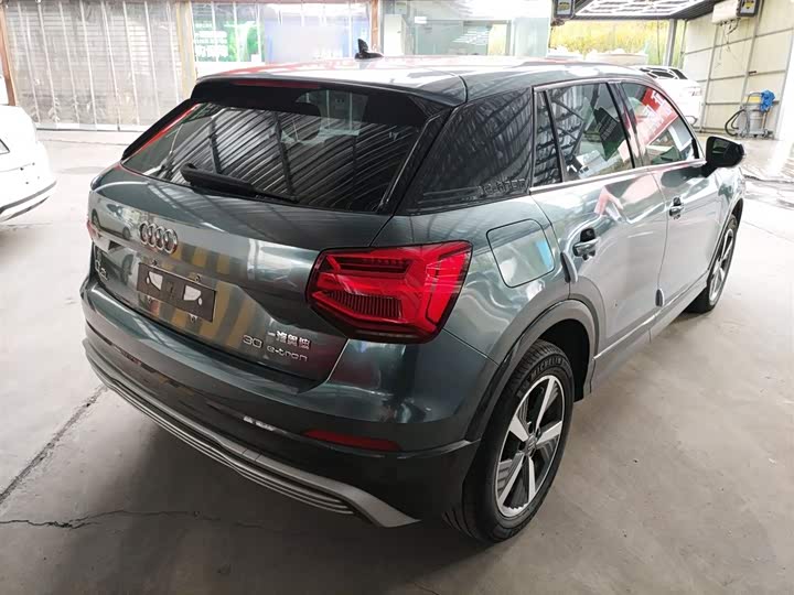 Фото 7 - Audi Q2L e-tron