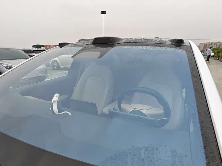 Фото 16 - Nio ET5T