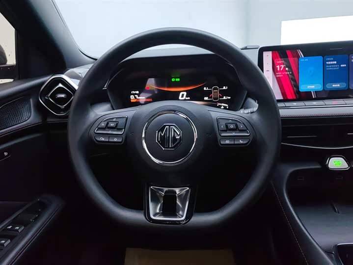 Фото 15 - MG Motor 5