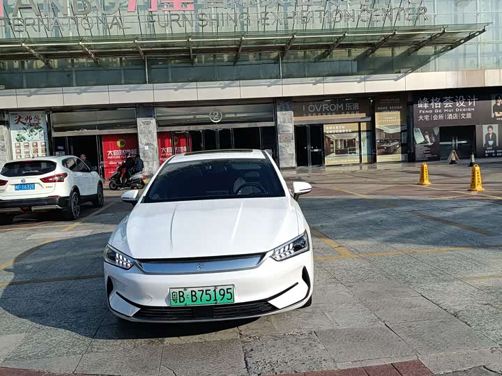 Фото 2 - BYD Qin Plus