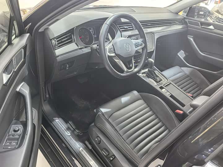 Фото 4 - Volkswagen Magotan