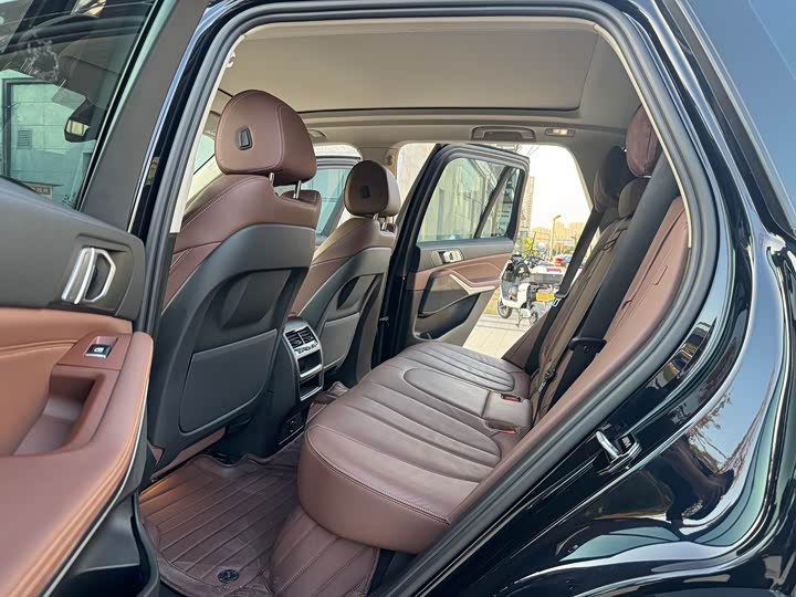 Фото 10 - BMW X5