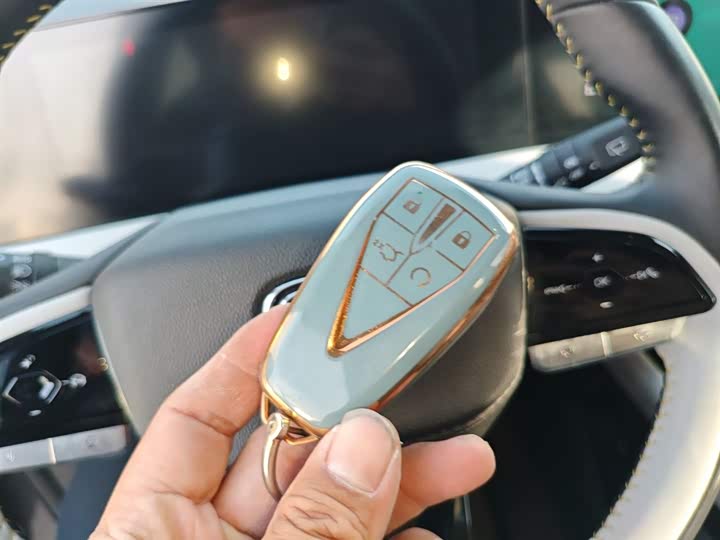 Фото 9 - Changan CS75 Plus