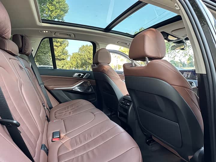 Фото 10 - BMW X5